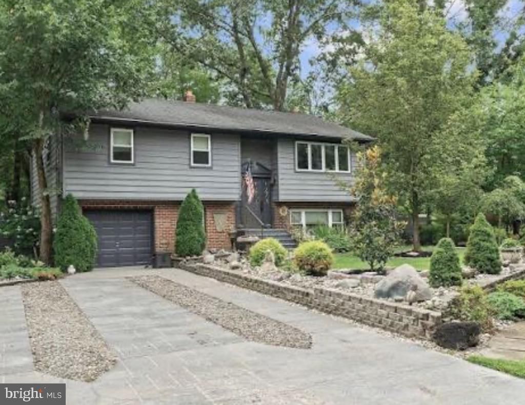 112 Woodland Avenue, Medford, NJ 08055 Main Photo