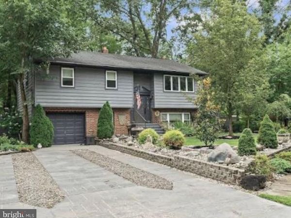 112 WOODLAND AVENUE, MEDFORD, NJ 08055