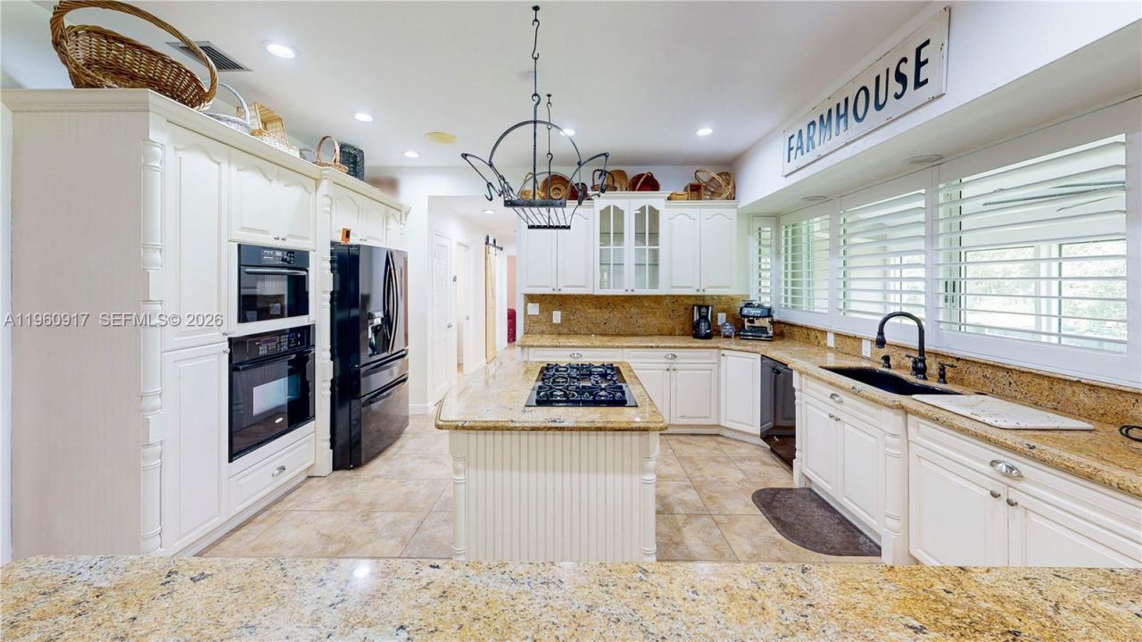 24545 SW 192nd Ave, Homestead, FL 33031 Photo