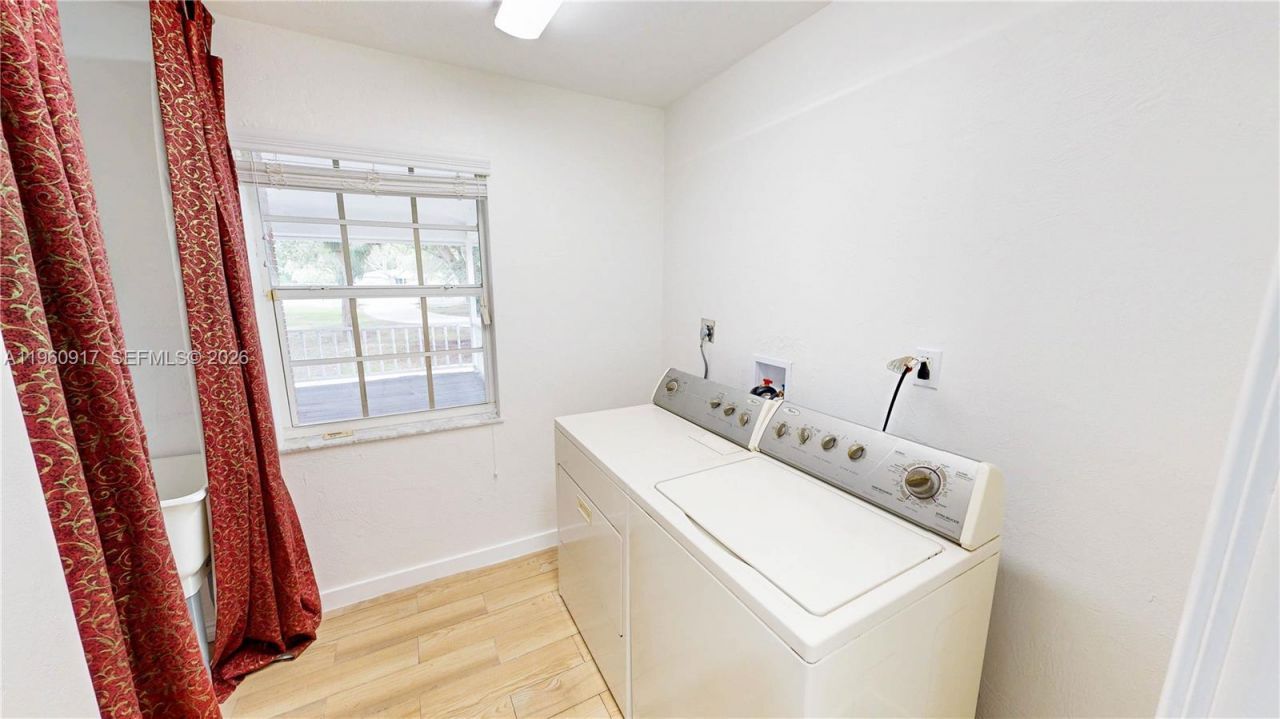 24545 SW 192nd Ave, Homestead, FL 33031 Photo