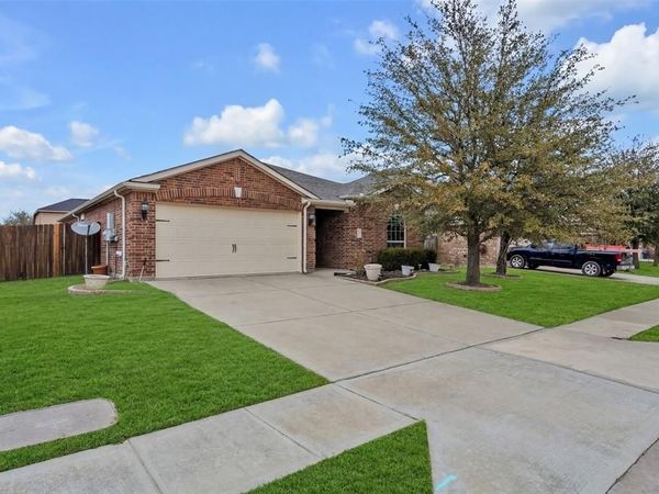 113 Kincaid Drive, Sanger, TX 76266