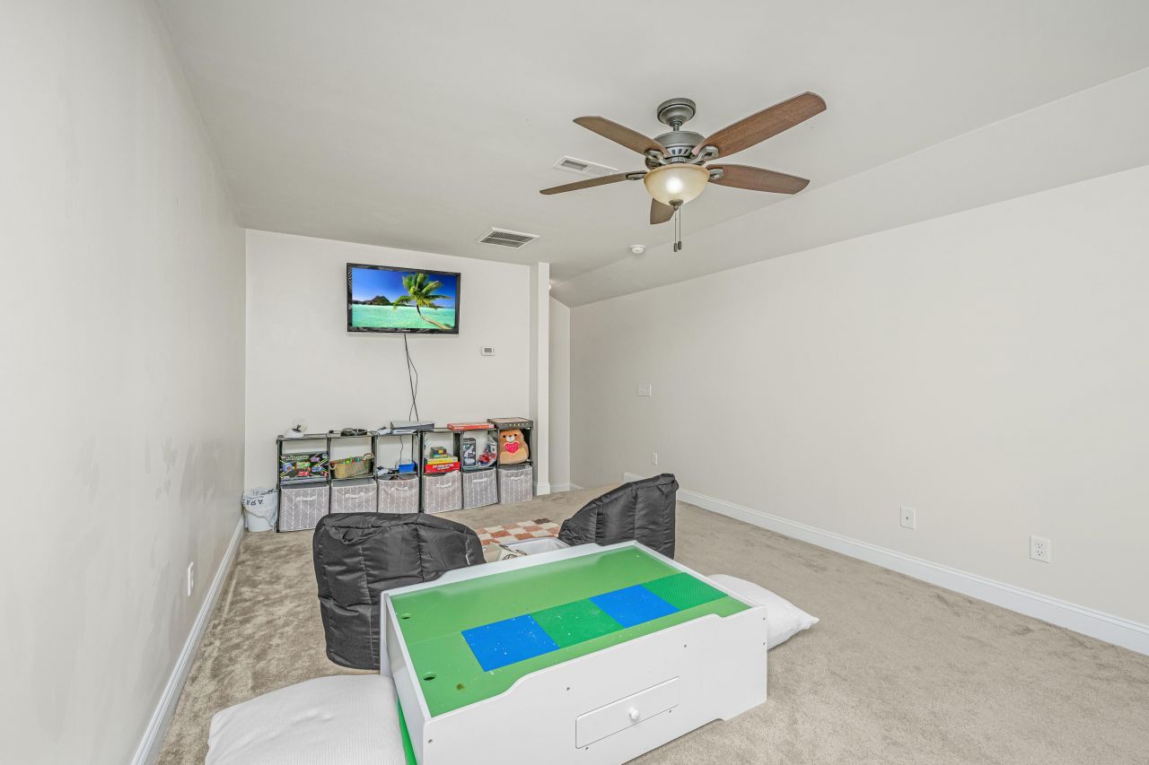 1821 Ground Pine Drive Photo 19