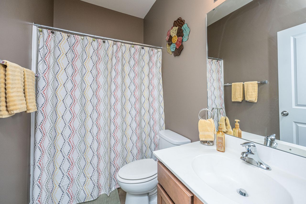 1821 Ground Pine Drive Photo 22