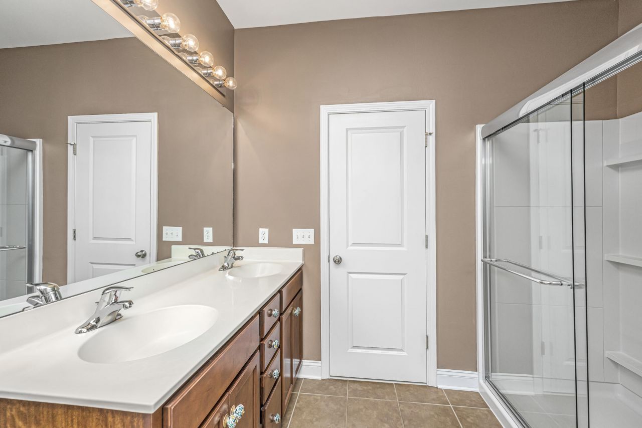 1821 Ground Pine Drive Photo 22