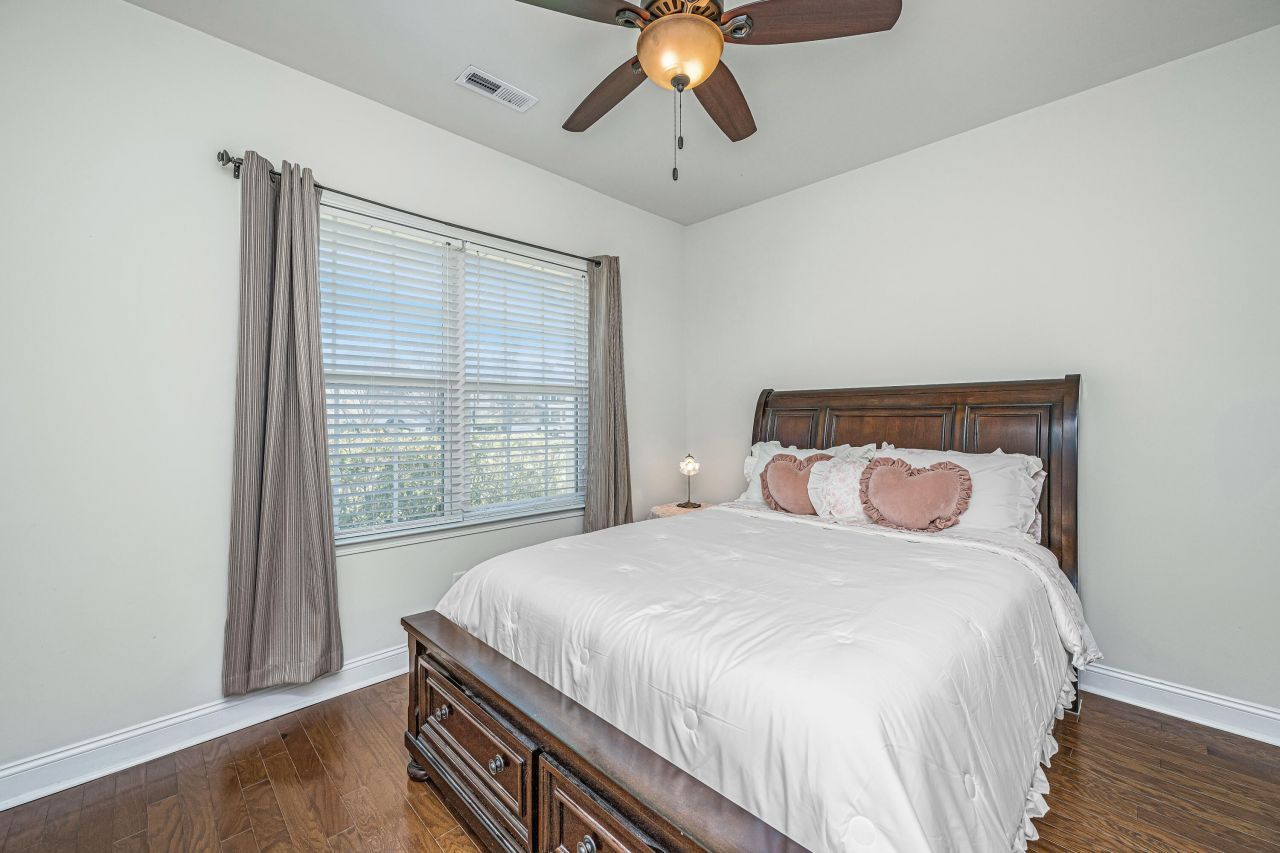 1821 Ground Pine Drive Photo 26