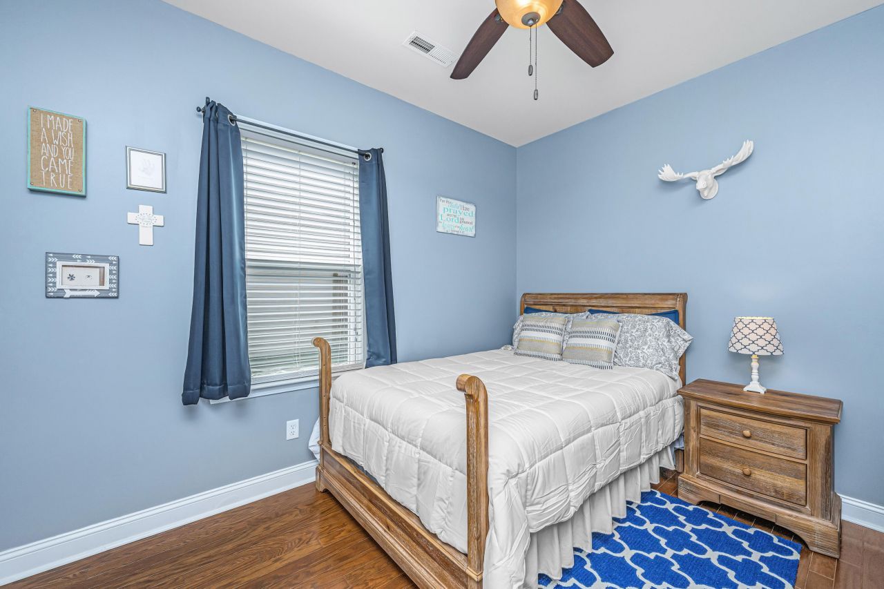 1821 Ground Pine Drive Photo 29