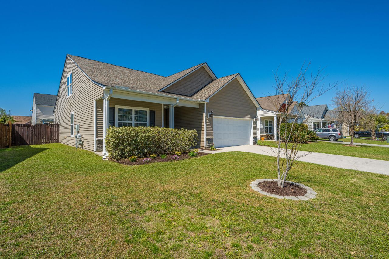 1821 Ground Pine Drive Photo 38