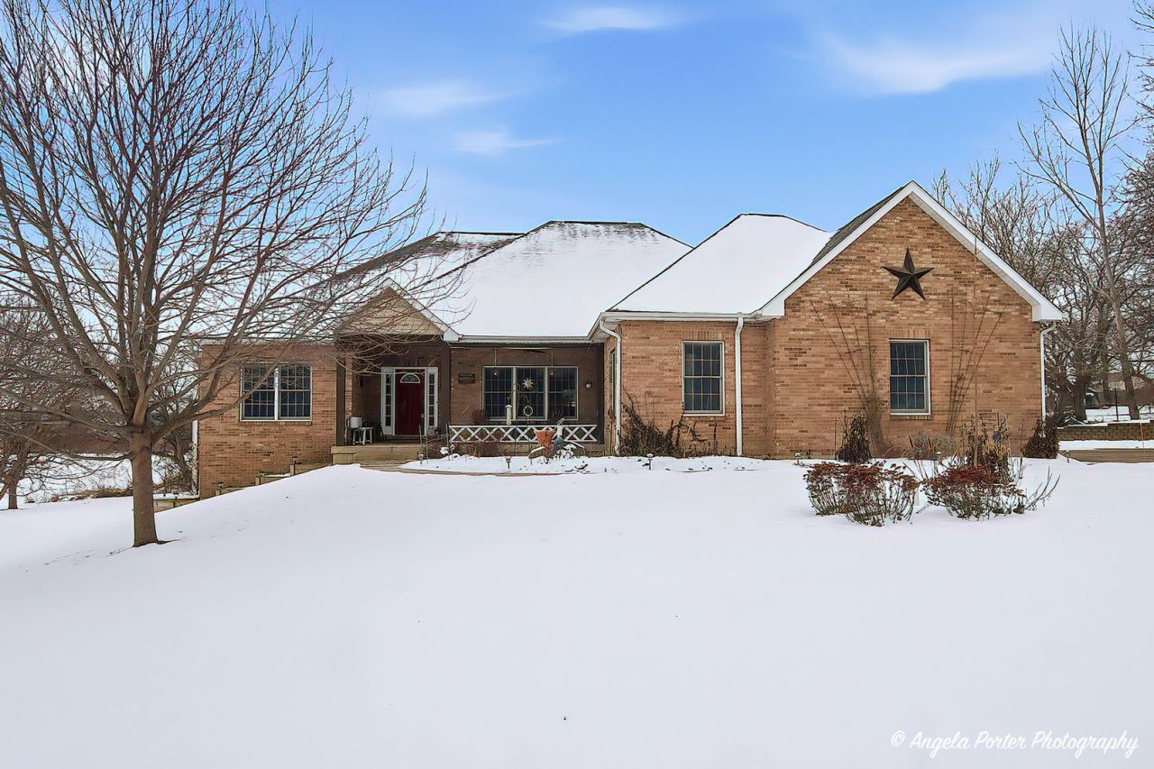 33817 N Fischer Drive, Ingleside, IL 60041 Main Photo