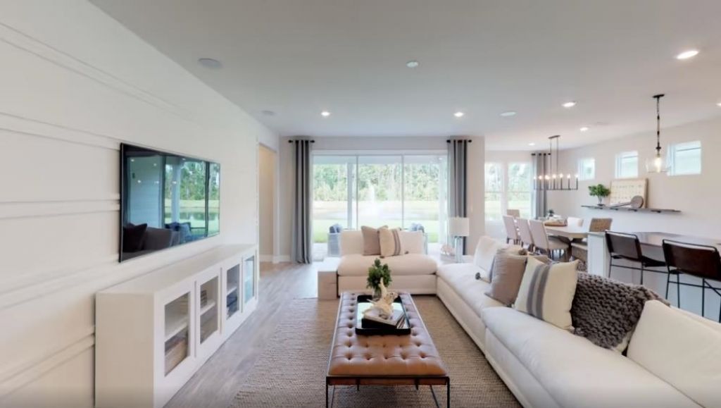 1513 Crested Iris Way Photo 13