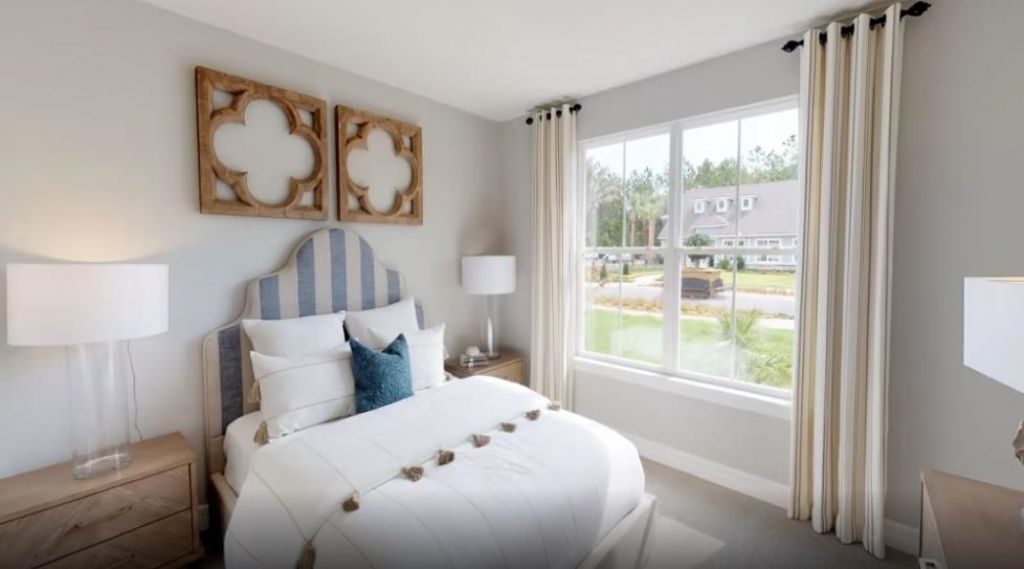 1513 Crested Iris Way Photo 9