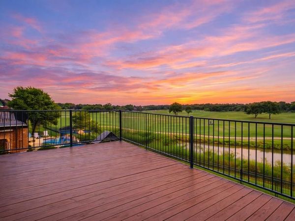 6521 Hillview Lane, Sachse, TX 75048