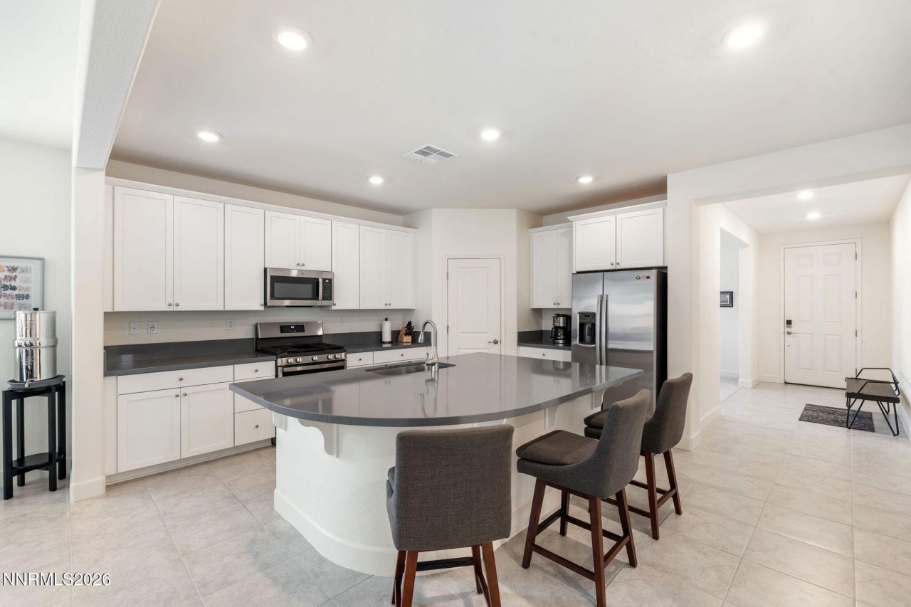 6407 Bucking Horse Drive, Sparks, NV 89436 Photo