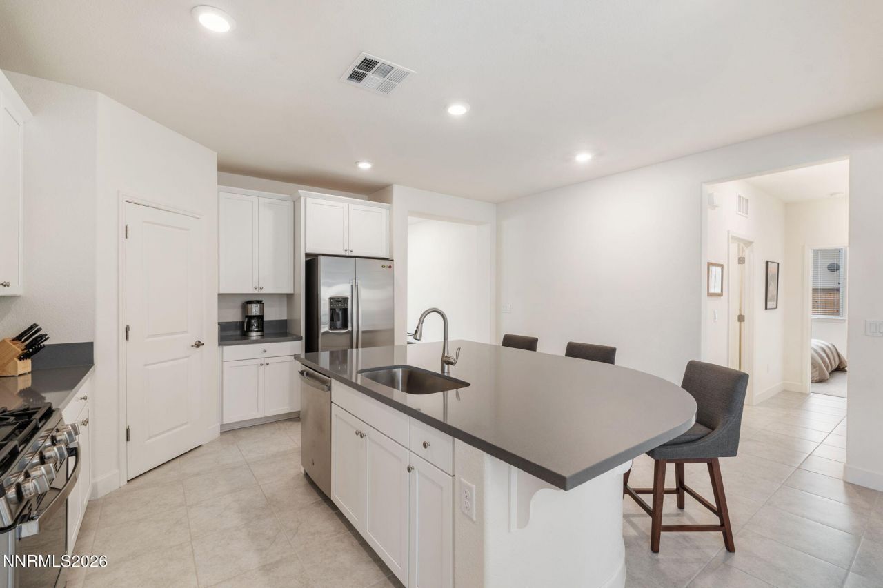 6407 Bucking Horse Drive, Sparks, NV 89436 Photo