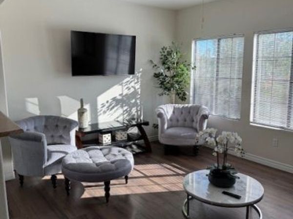 2030 Rancho Lake Drive , Unit 201, Las Vegas, NV 89108