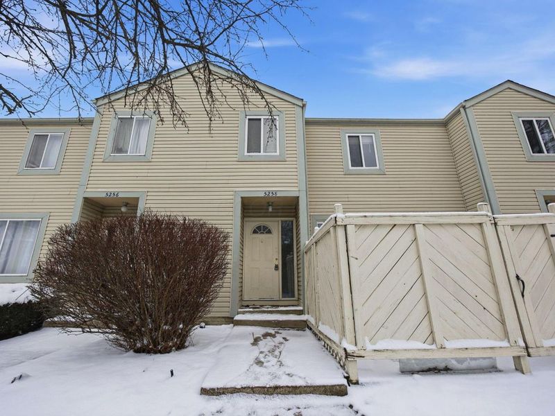 5258 Captains Court , Unit E, Columbus, OH 43220 Photo 40