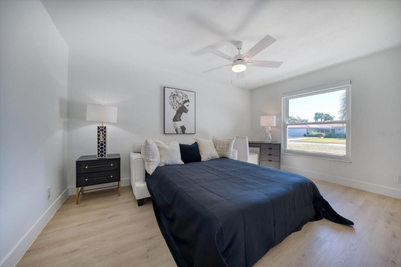 2031 Tanglewood Way Ne, Saint Petersburg, FL 33702 Photo