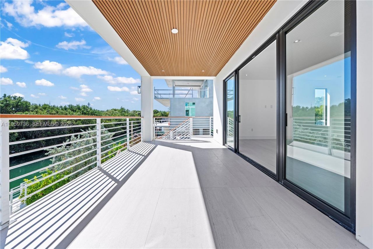 124 Orchid St, Plantation Key, FL 33070 Photo