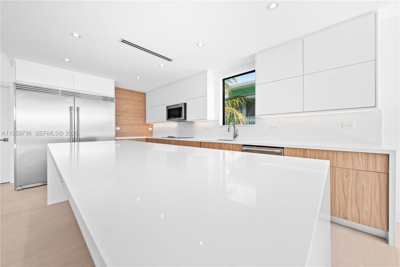 124 Orchid St, Plantation Key, FL 33070 Photo