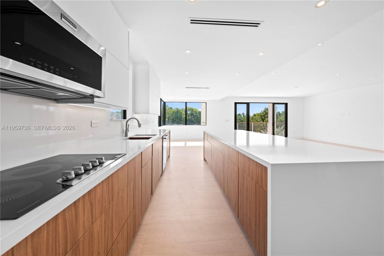 124 Orchid St, Plantation Key, FL 33070 Photo