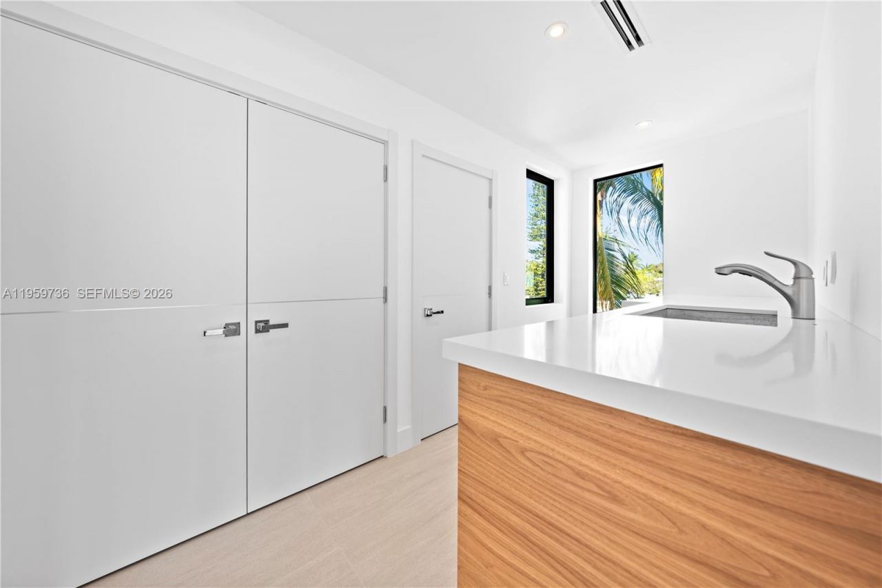 124 Orchid St, Plantation Key, FL 33070 Photo