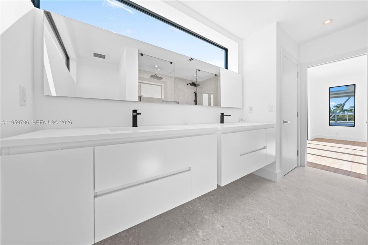 124 Orchid St, Plantation Key, FL 33070 Photo