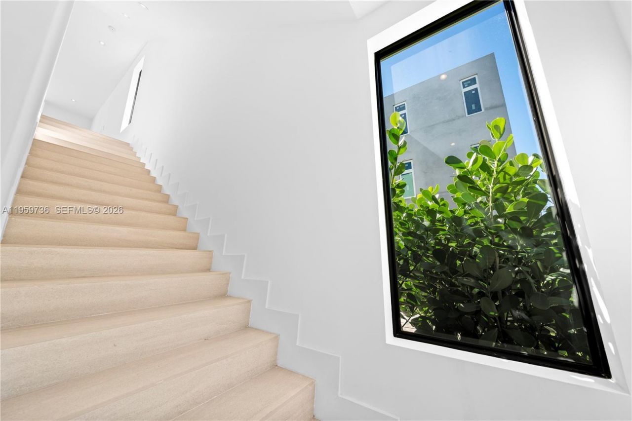 124 Orchid St, Plantation Key, FL 33070 Photo