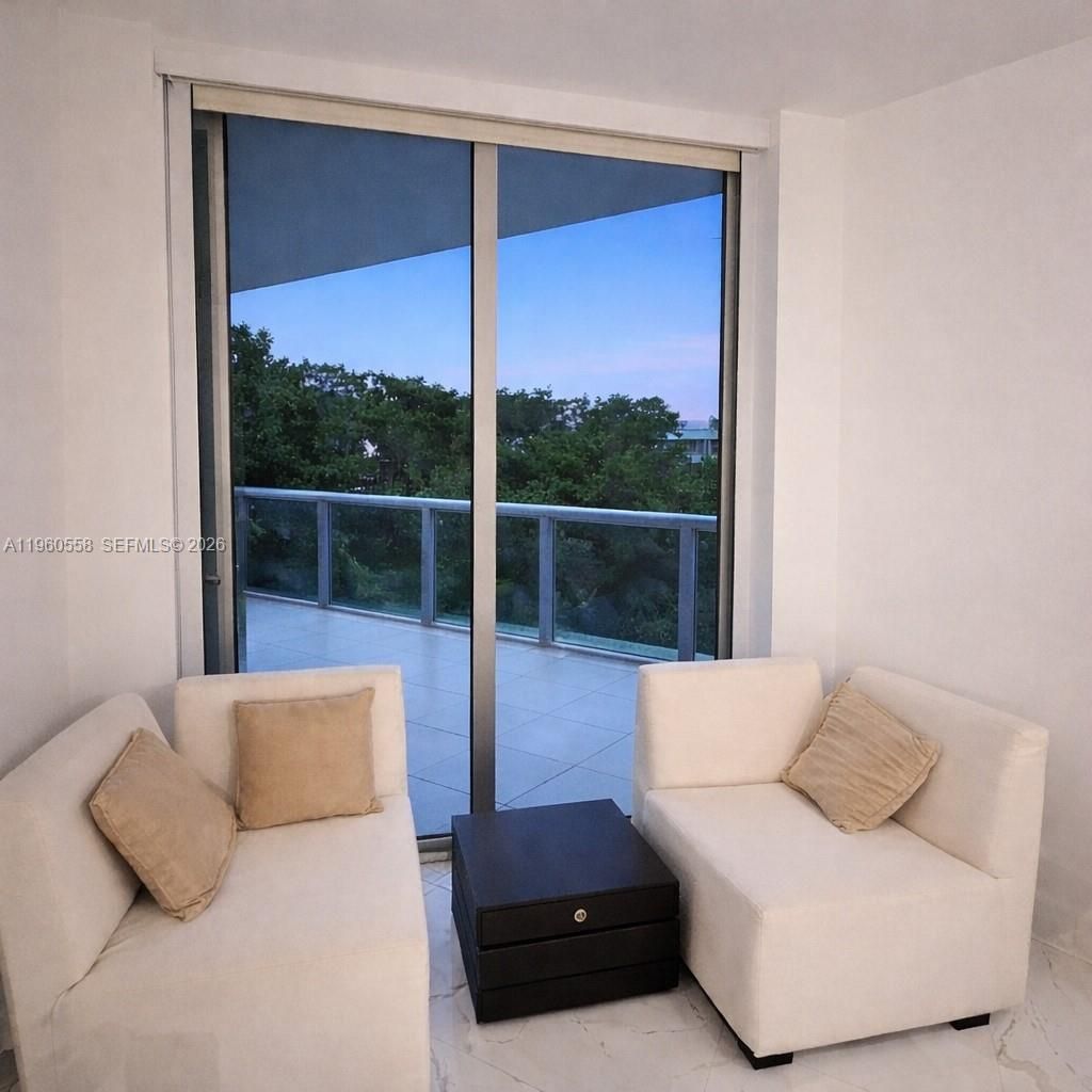 17301 Biscayne Blvd, Unit 206, North Miami Beach, FL 33160 Photo