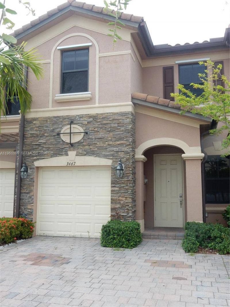 3467 W 89th Ter , Hialeah, FL 33018 Photo