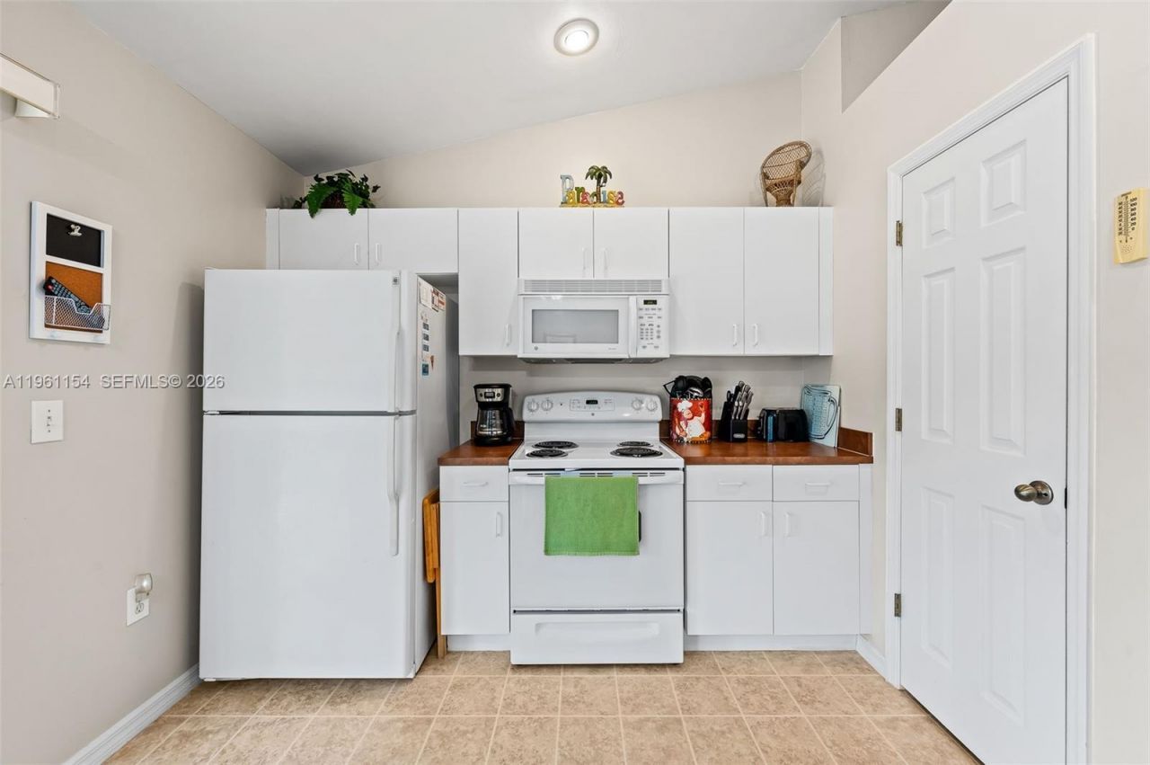 436 Broadmoor St , Lehigh Acres, FL 33974 Photo