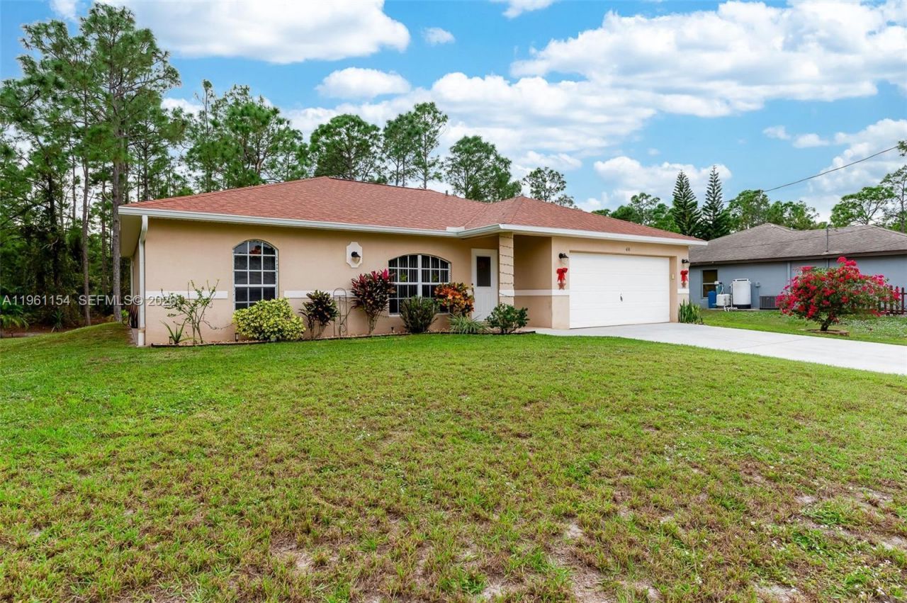 436 Broadmoor St , Lehigh Acres, FL 33974 Photo