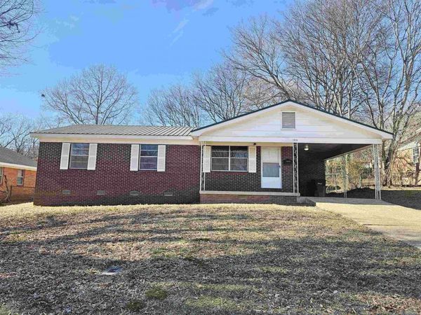 1815 Arch St, Batesville, AR 72501