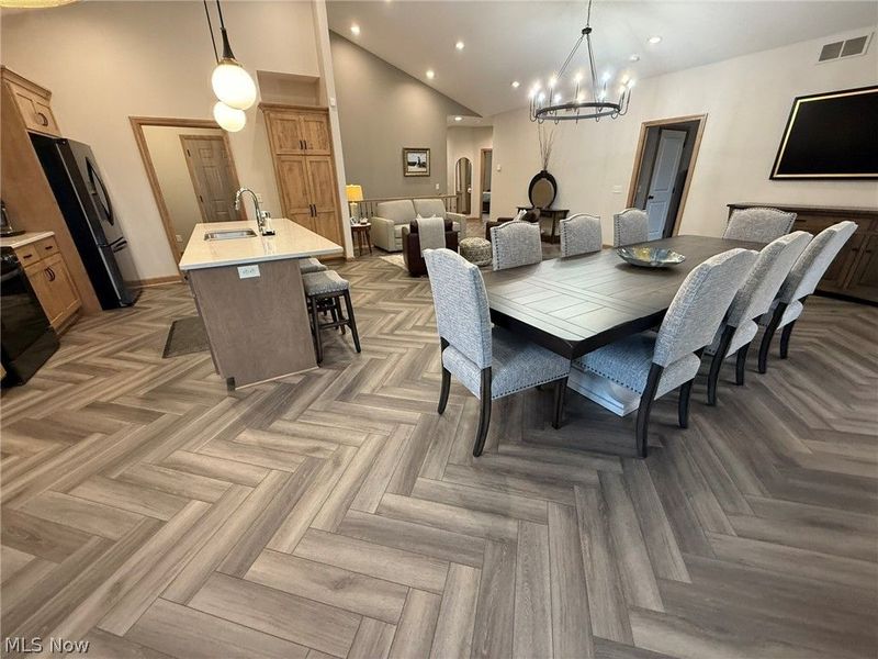 1196 Pinebluff Drive NE, New Philadelphia, OH 44663 Photo 10