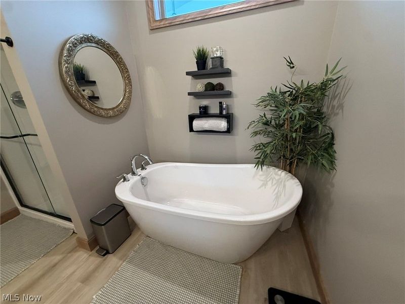 1196 Pinebluff Drive NE, New Philadelphia, OH 44663 Photo 26