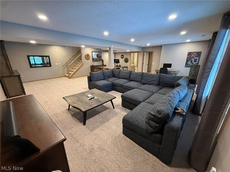 1196 Pinebluff Drive NE, New Philadelphia, OH 44663 Photo 35