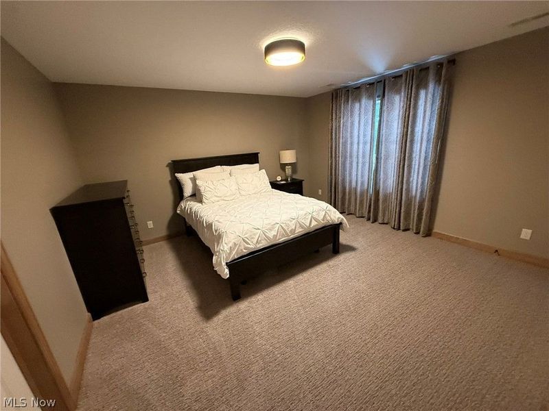 1196 Pinebluff Drive NE, New Philadelphia, OH 44663 Photo 39