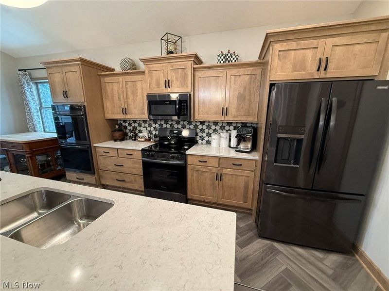 1196 Pinebluff Drive NE, New Philadelphia, OH 44663 Photo 7