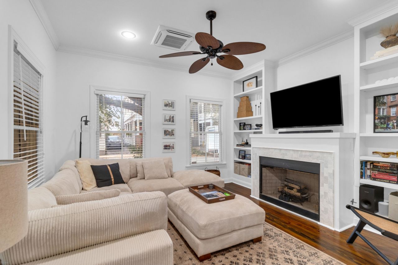 250 Coming Street Photo 13