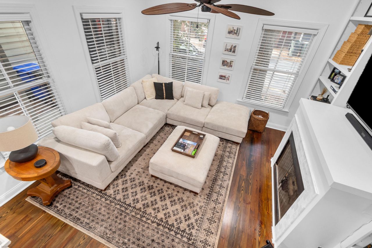 250 Coming Street Photo 14