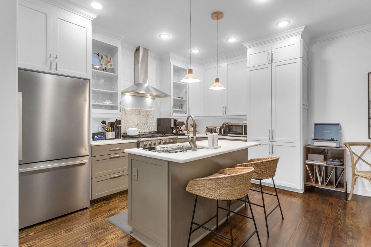 250 Coming Street Photo 20