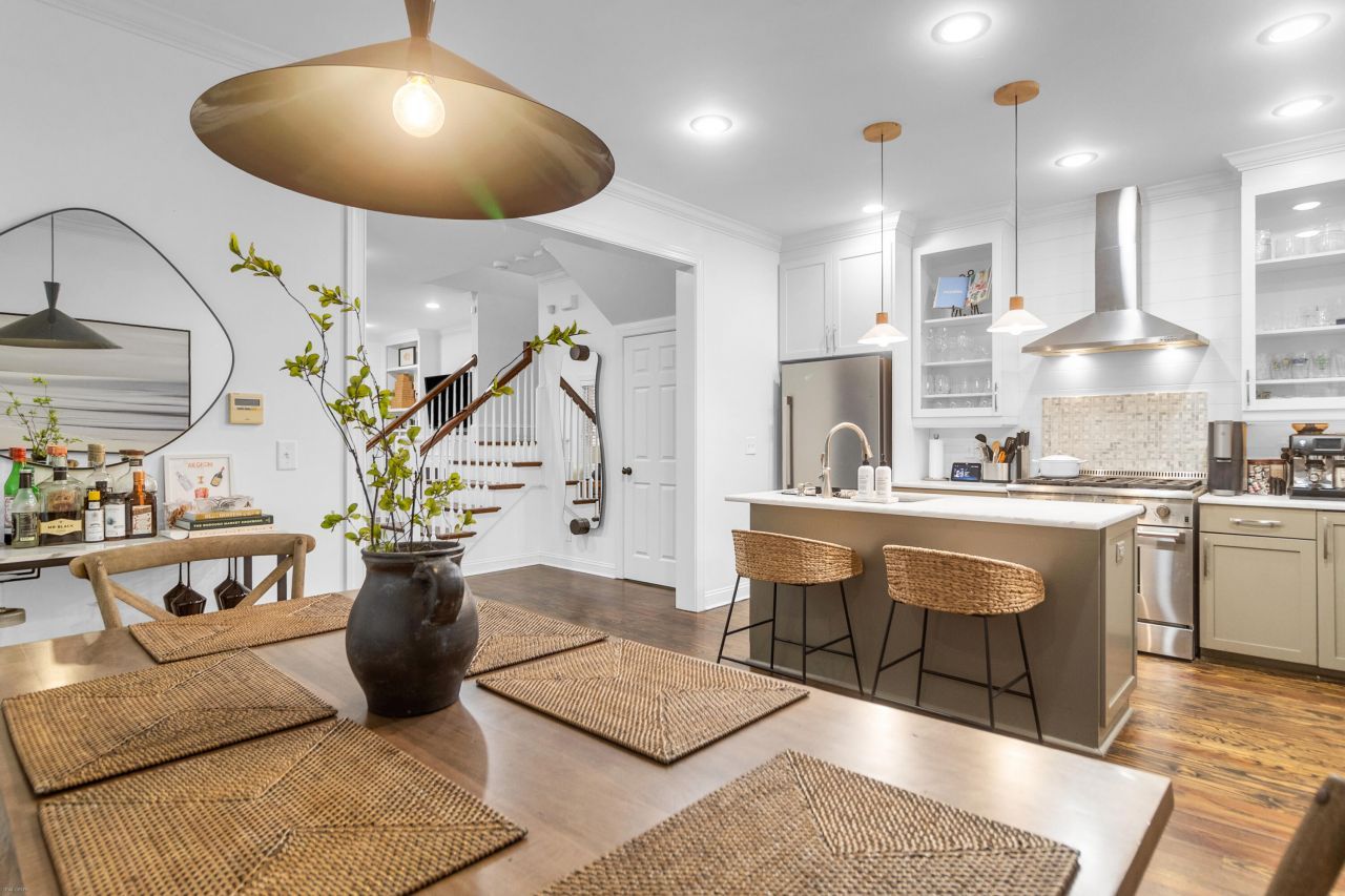 250 Coming Street Photo 22