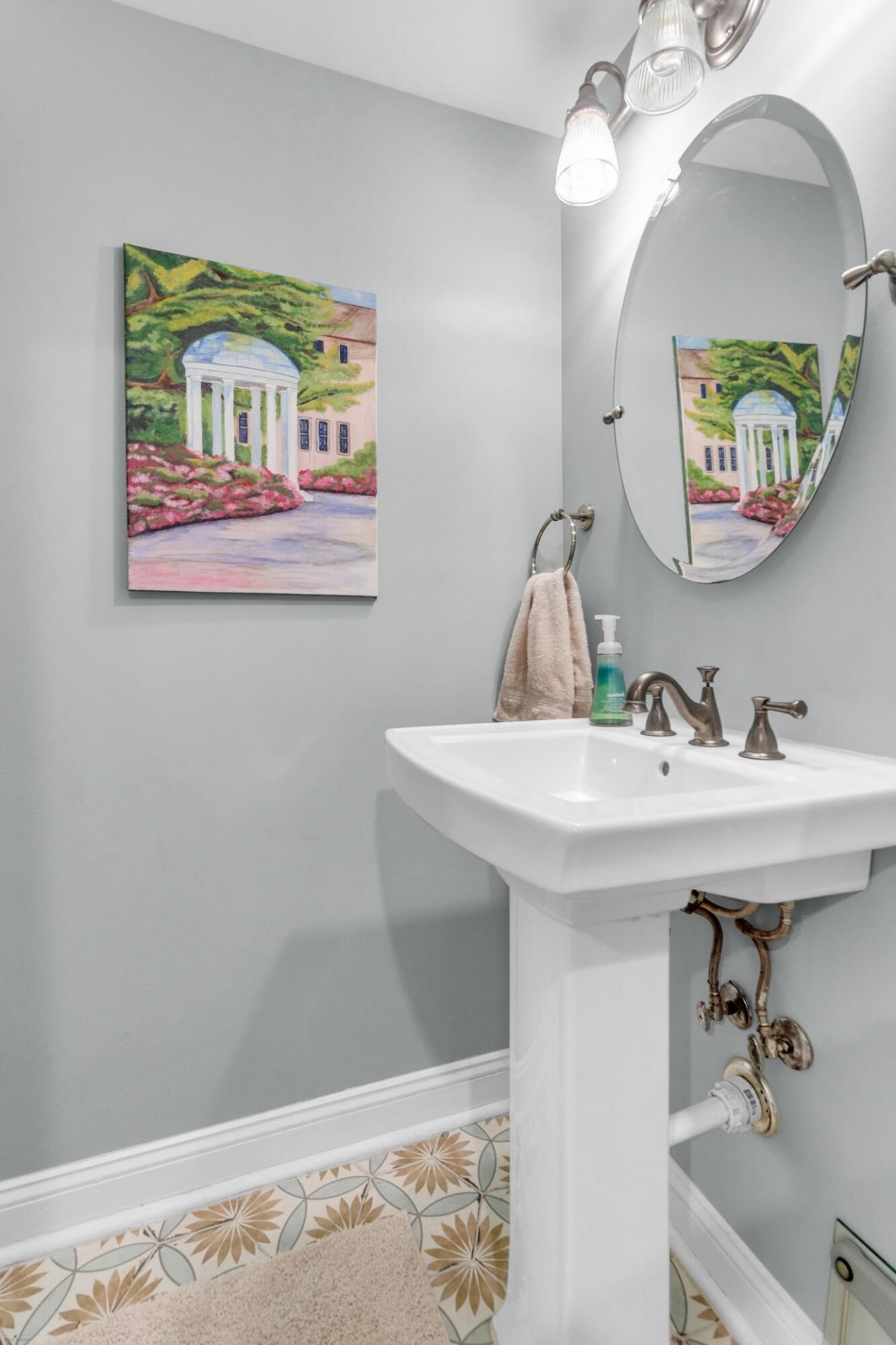 250 Coming Street Photo 23