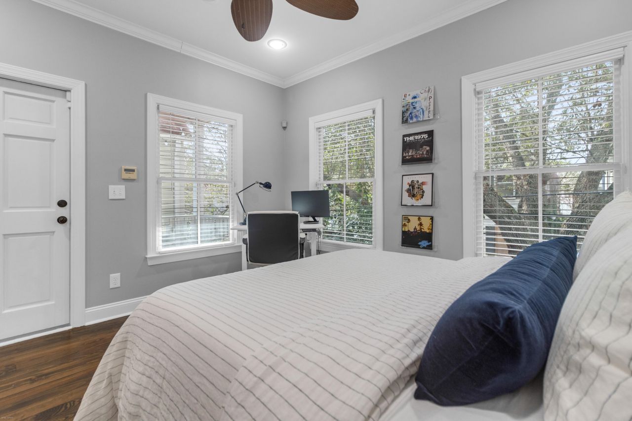 250 Coming Street Photo 34