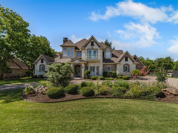 5809 Nutcracker Drive, Granbury, TX 76049