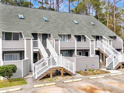 421 Cambridge Circle, Unit F5, Murrells Inlet, SC 29576