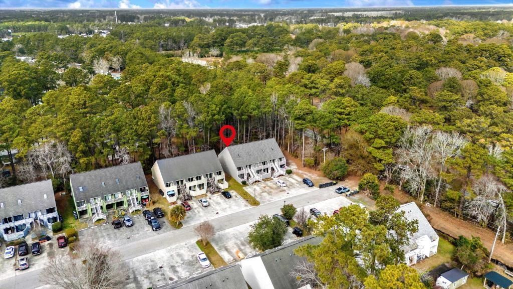 421 Cambridge Circle Photo 5