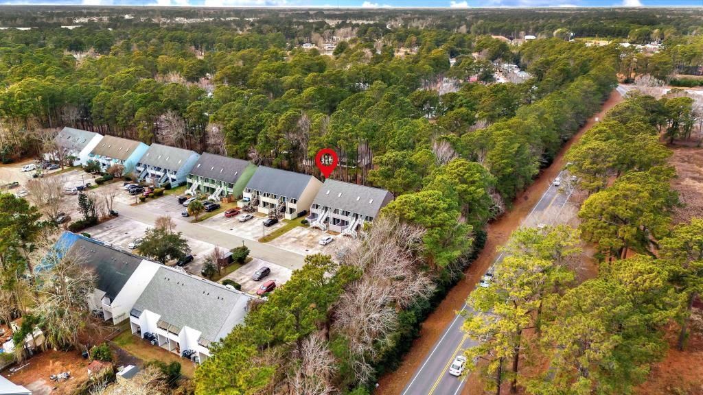 421 Cambridge Circle Photo 6