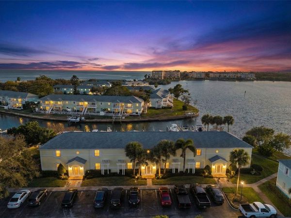 5011 STARFISH DRIVE SE, Unit D, ST PETERSBURG, FL 33705