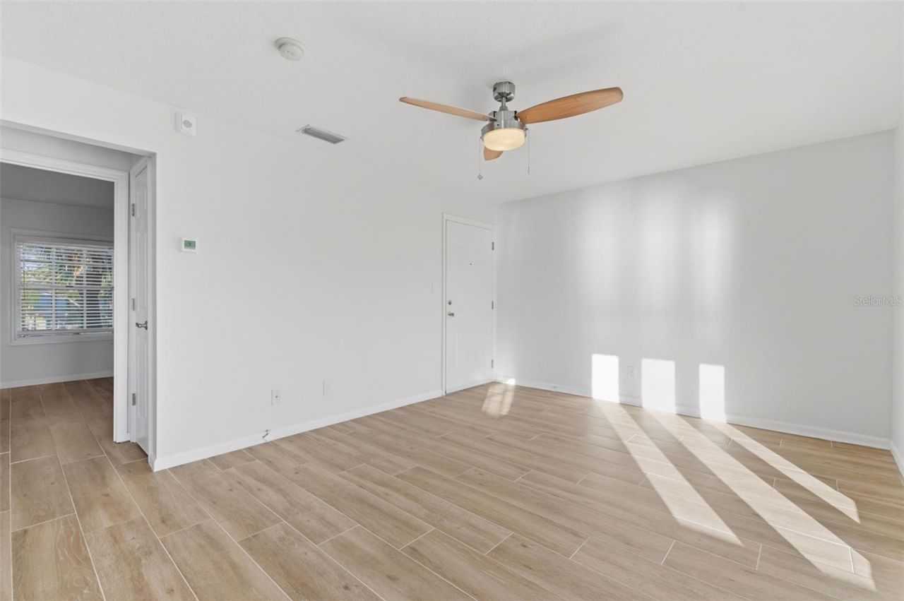 5011 Starfish Drive Se, Unit D, Saint Petersburg, FL 33705 Photo