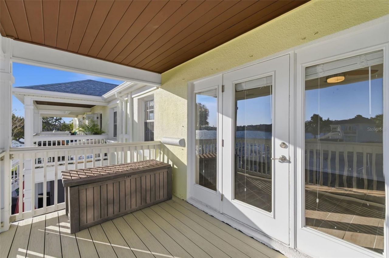 5011 Starfish Drive Se, Unit D, Saint Petersburg, FL 33705 Photo