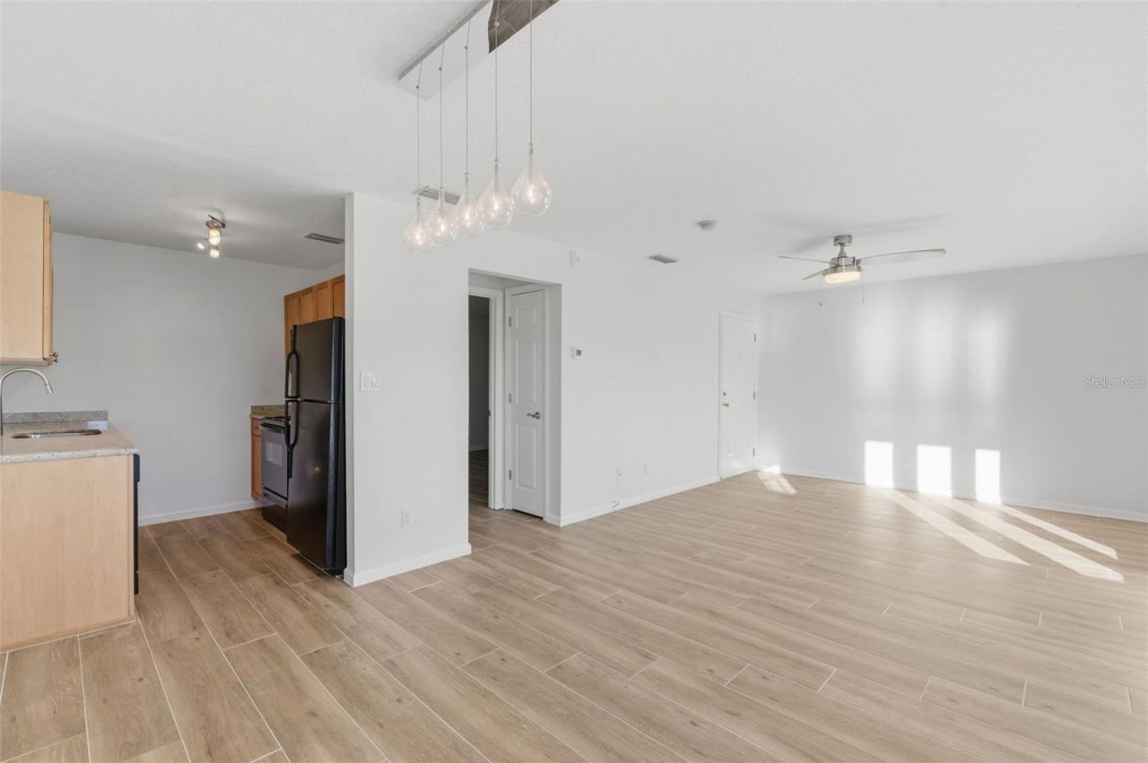 5011 Starfish Drive Se, Unit D, Saint Petersburg, FL 33705 Photo